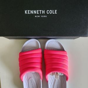 Kenneth Cole Womens Bova Quilted Slides